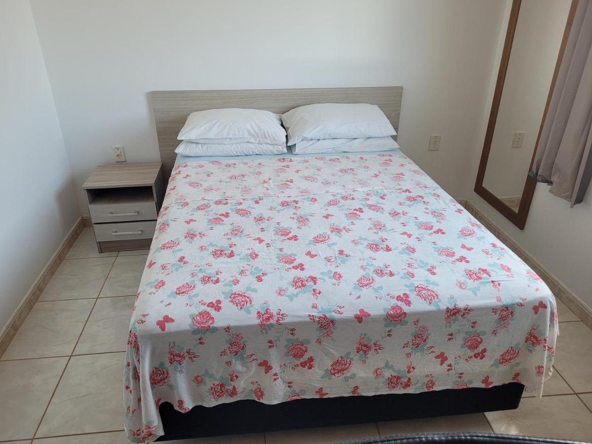 Residencial Do Angelo - Pinheiraアパートメント エクステリア 写真